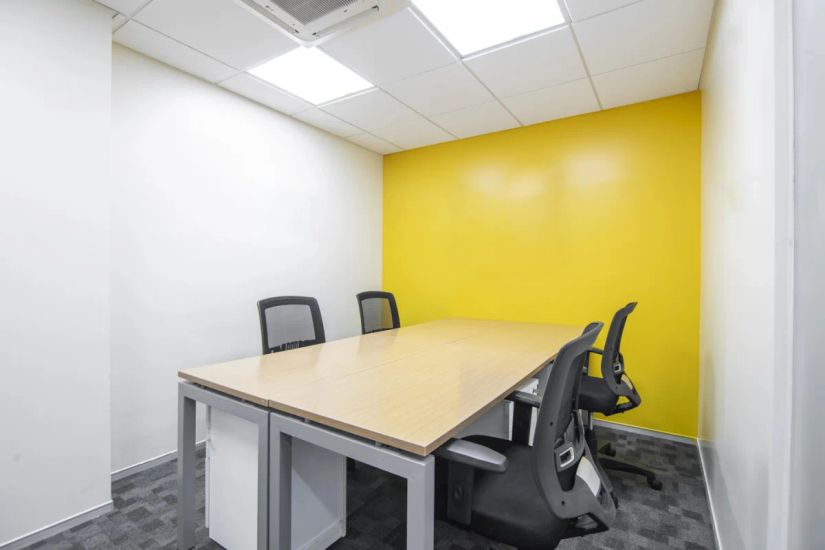Regus International Trade Tower